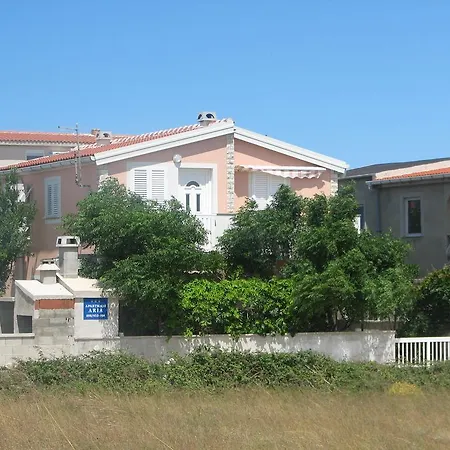 Apartment Aria *