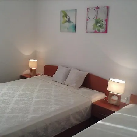 Apartment Aria